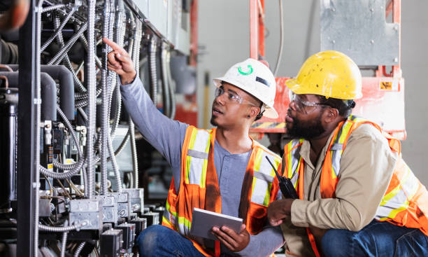 Best Licensed Electrician  in Clearlake, CA